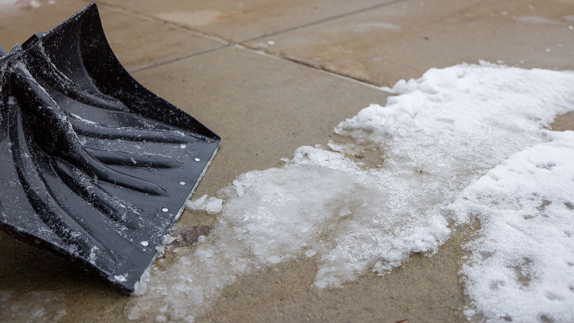 Melting Ice - Sidewalks - Use Responsibly - OxyChem Calcium Chloride