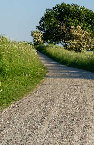 gravel road - roads: base stabilization - OxyChem calcium chloride